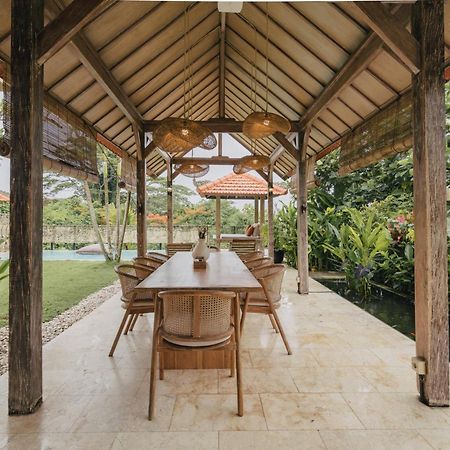Uluwatu Tropical Villa Indah מראה חיצוני תמונה